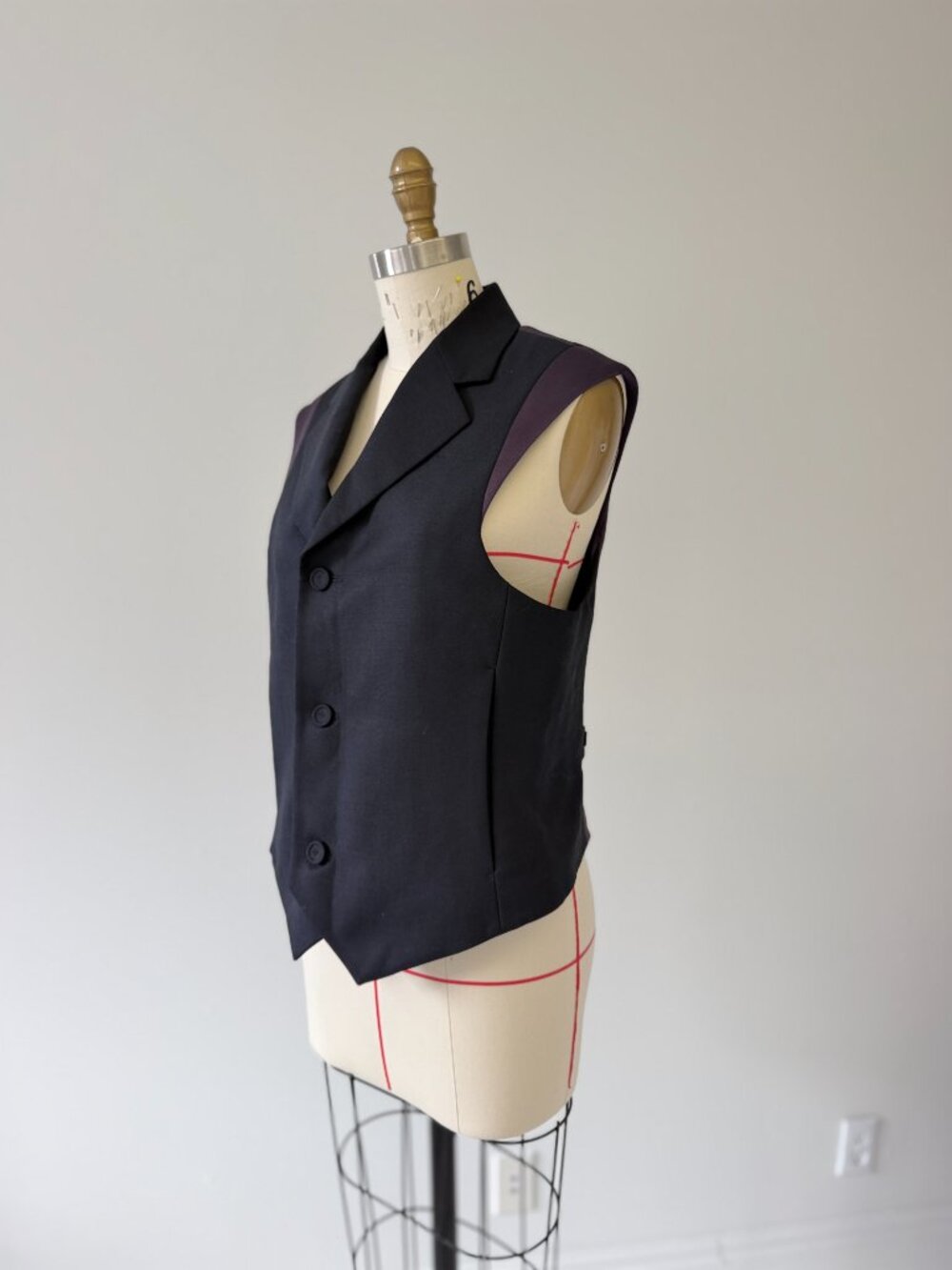Dior men vest flawless condition - Picture 7 of 11